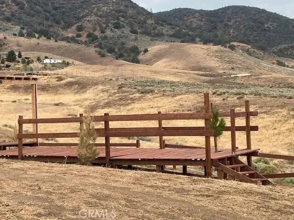 19201 Ottawa, Tehachapi