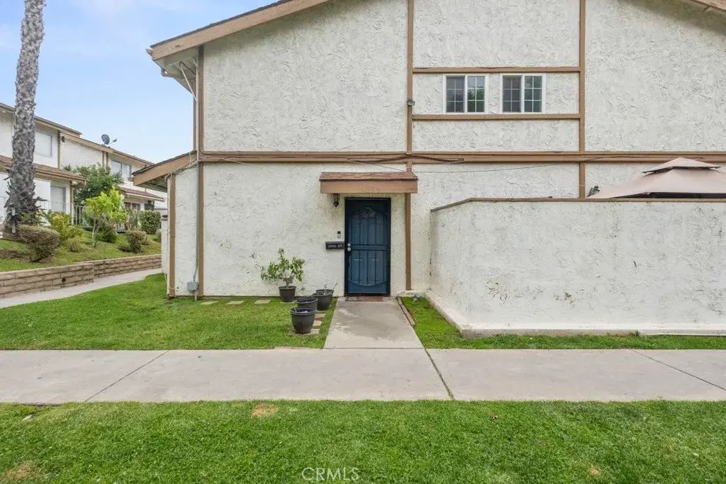 13185 Bromont, Los Angeles