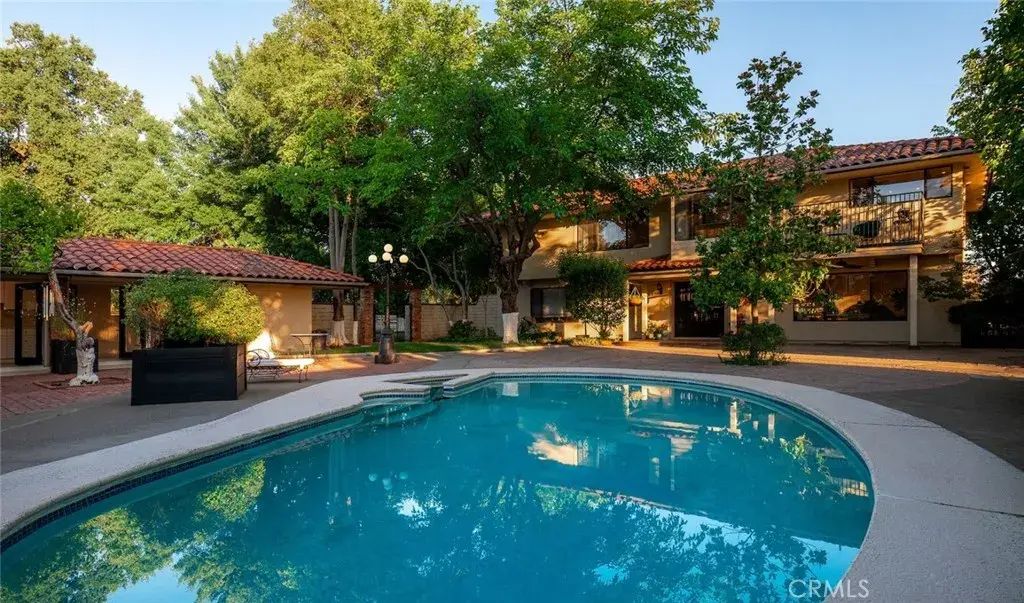 5521 Churn Creek Road, Redding