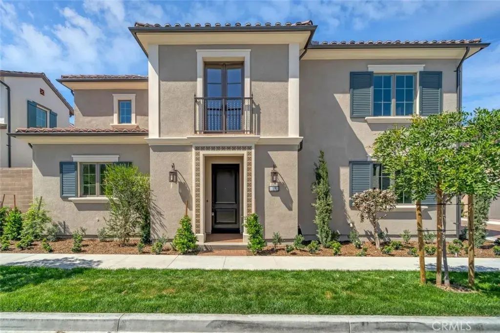 109 Dolci, Irvine