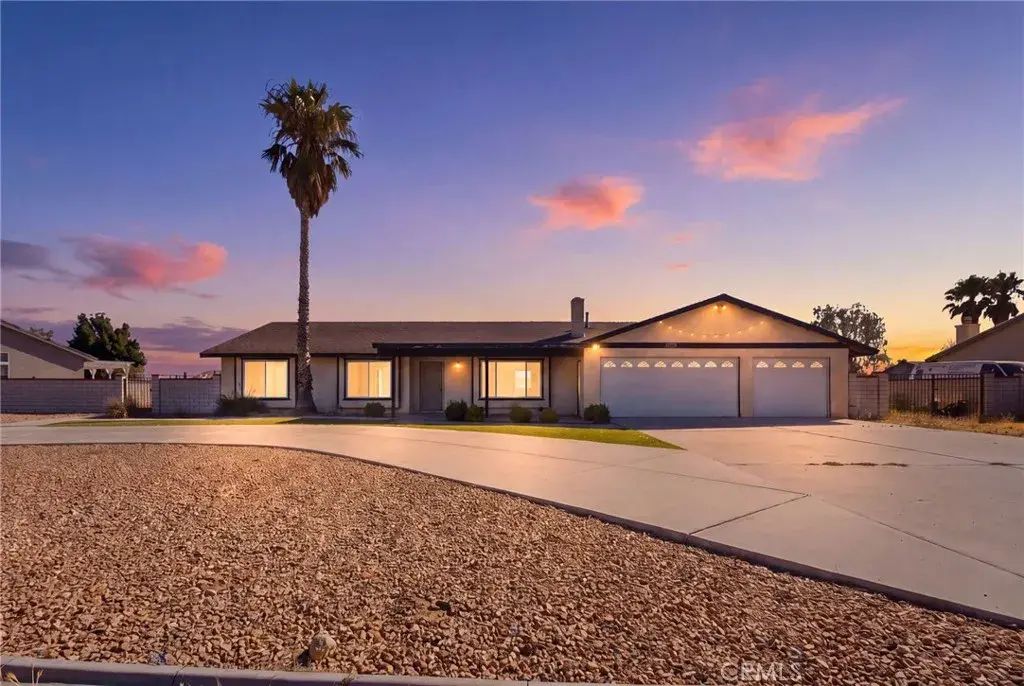 18810 Siesta, Apple Valley