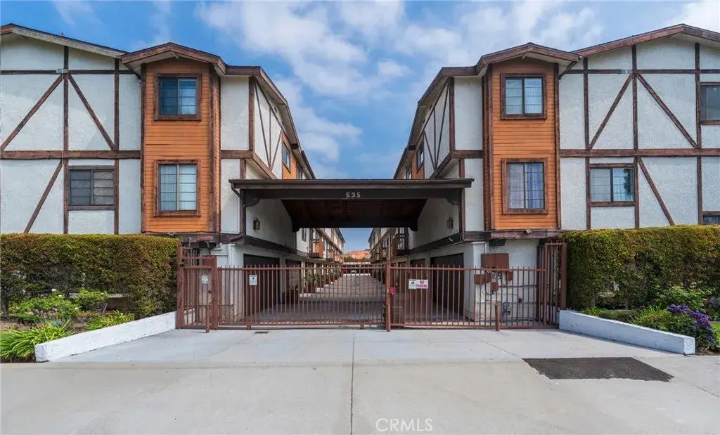 535 E 223rd Street 16, Carson
