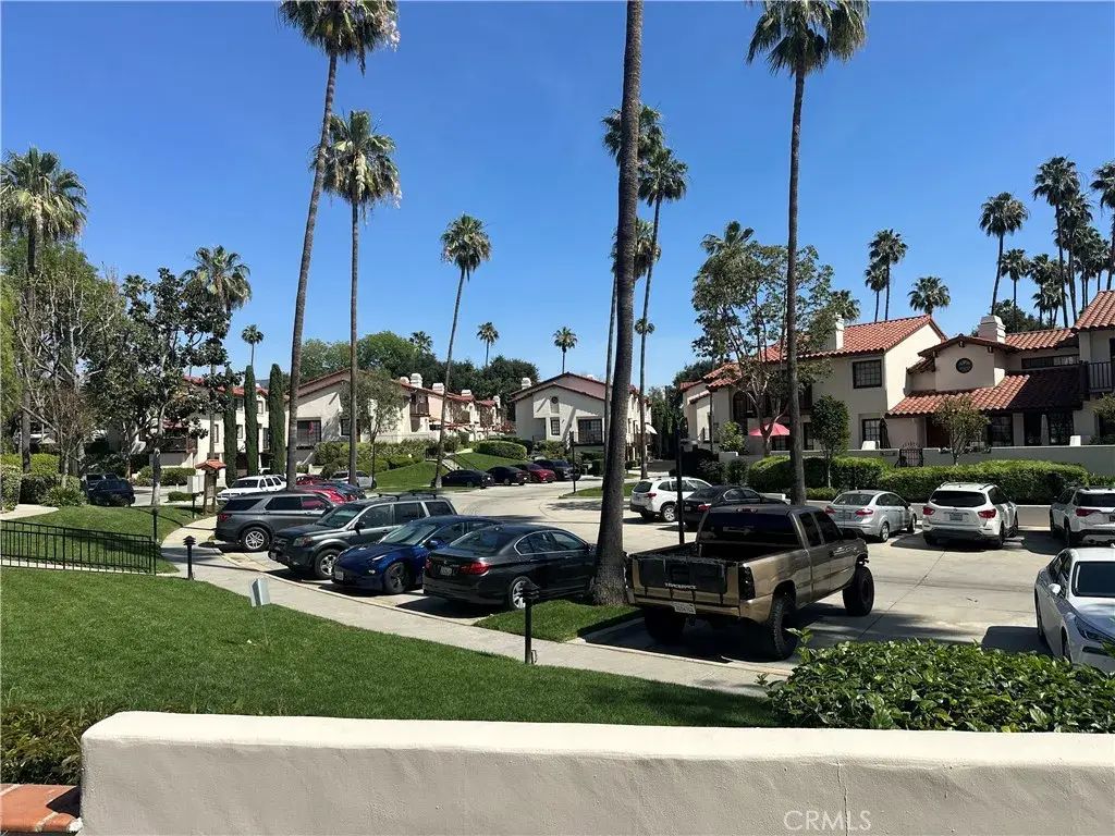 415 E Bougainvillea, Glendora