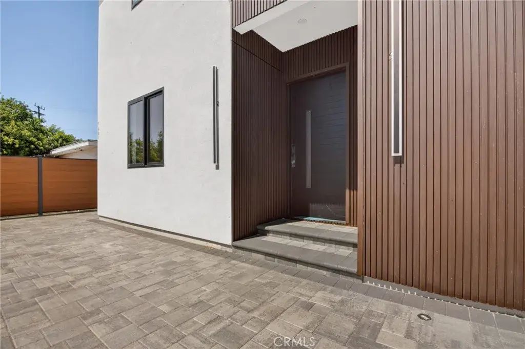 7605 Greg Avenue, Sun Valley