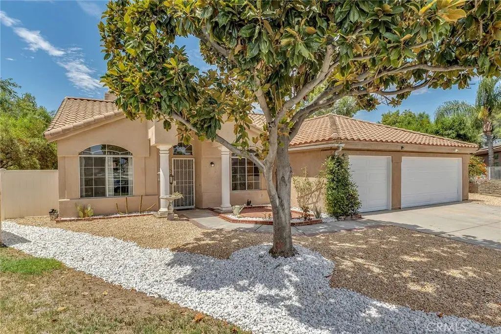 903 Sarazen Street, Hemet