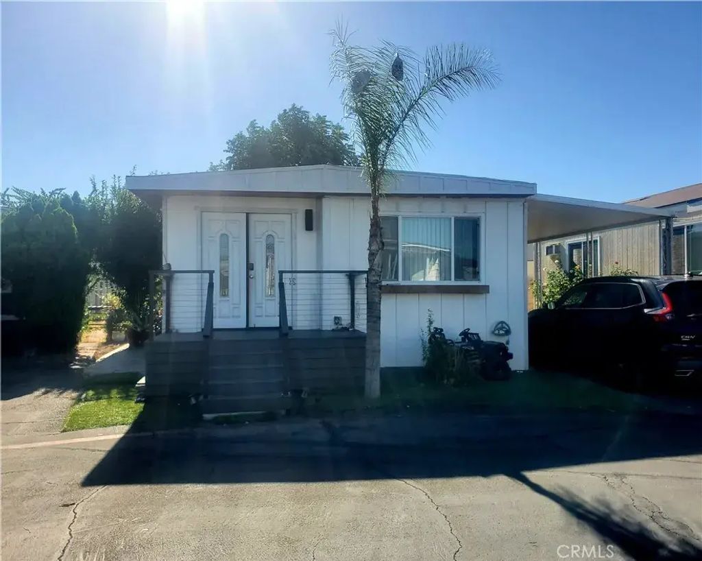 1765 Puente Ave 22, Baldwin Park