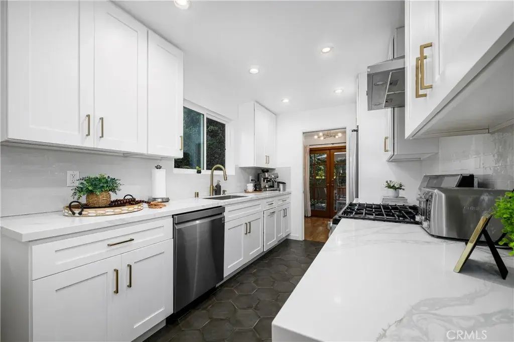 3461 Marna Avenue, Long Beach