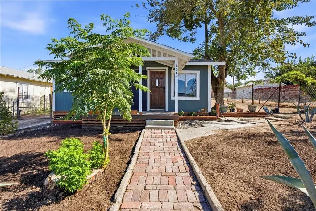 1043 Wood Street, Taft
