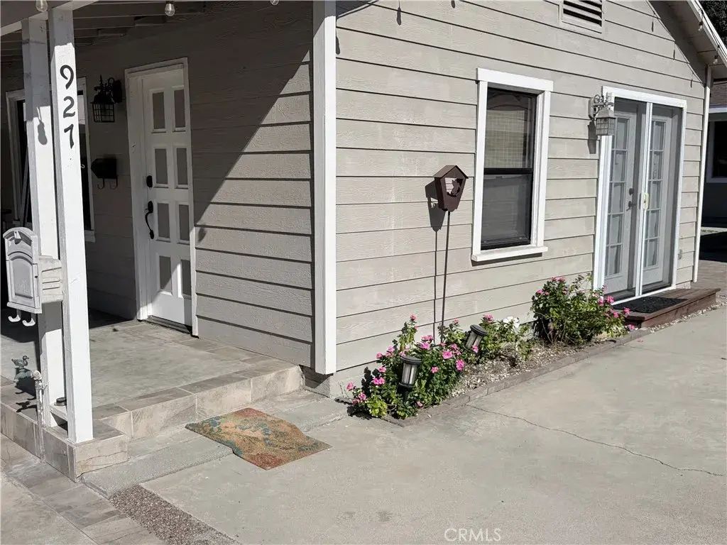 927 El Dorado St., Monrovia