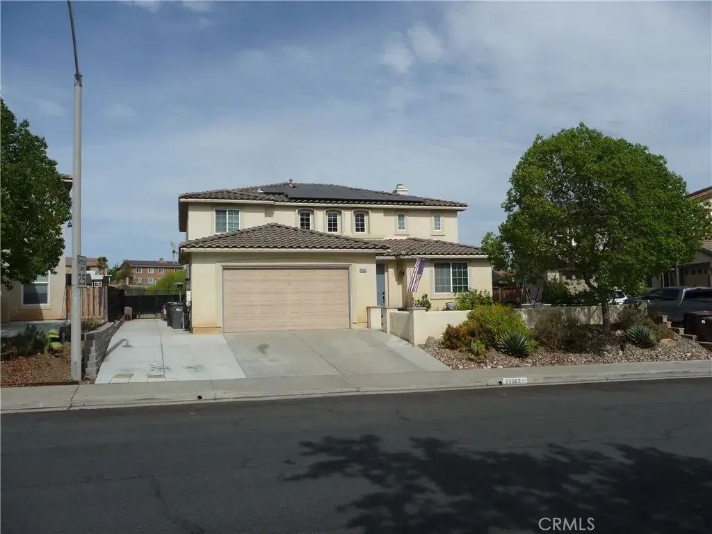 23682 Saratoga Springs, Murrieta