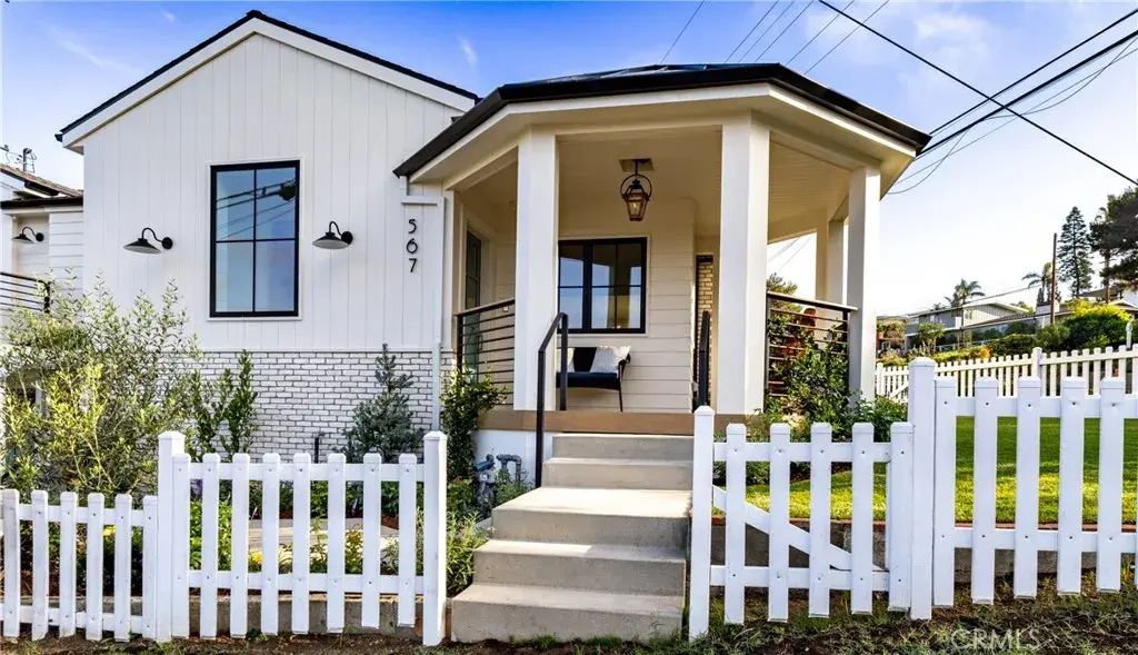567 24th Place, Hermosa Beach