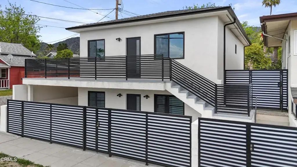 112 N Kenneth Road 201, Burbank