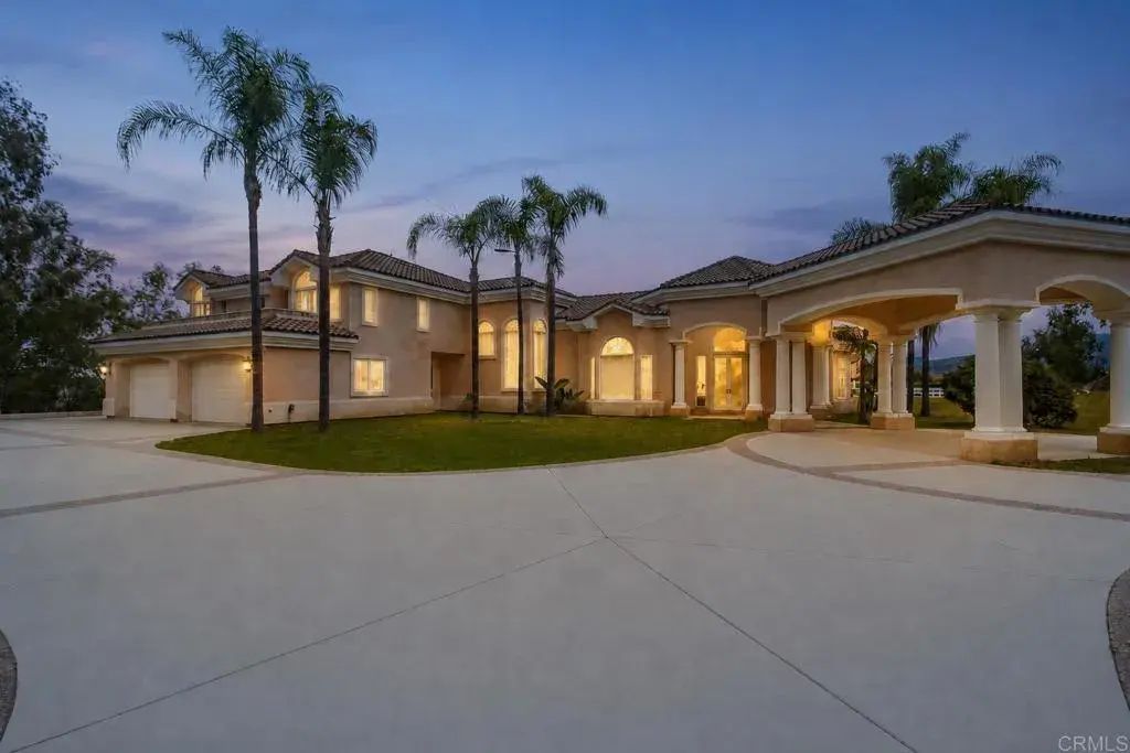 16762 Caminito De Las Palmas, 