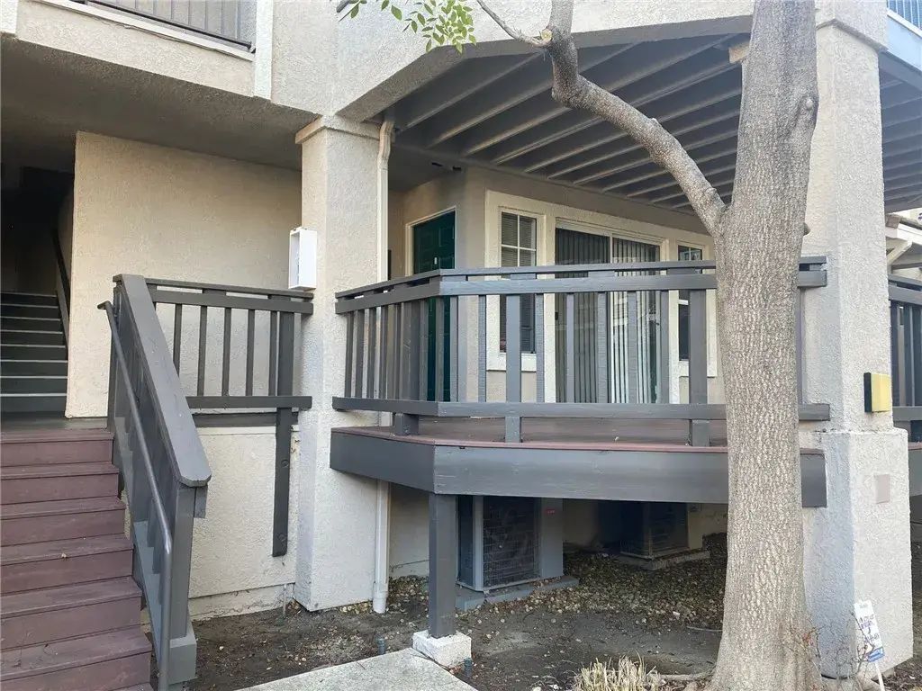 3380 Holly Grove Street, Westlake Village