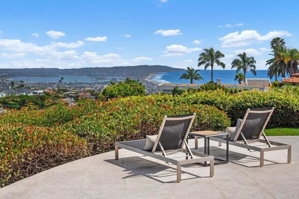5875 La Jolla Mesa Drive, La Jolla