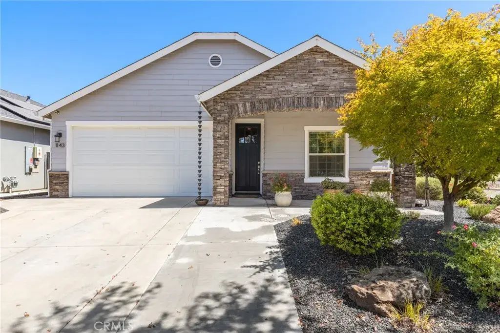 1143 Cork Oak, Chico