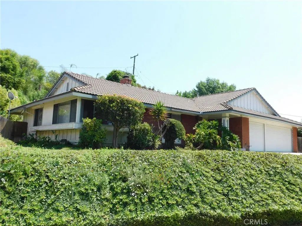 2346 Sarandi Grande Drive, Hacienda Heights