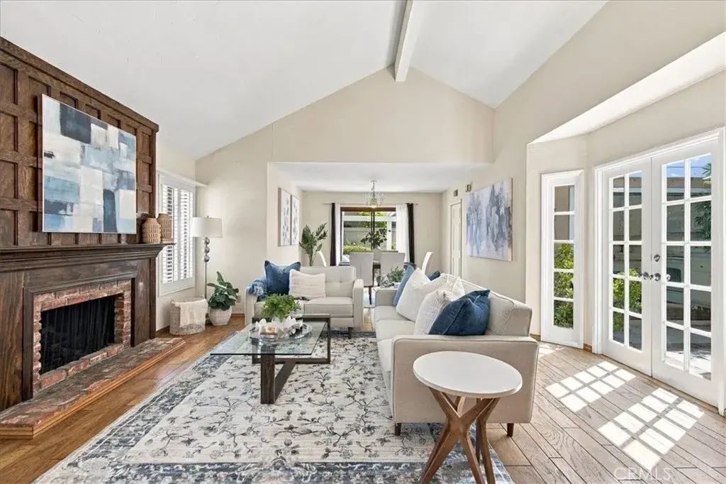 39 Willowgrove, Irvine