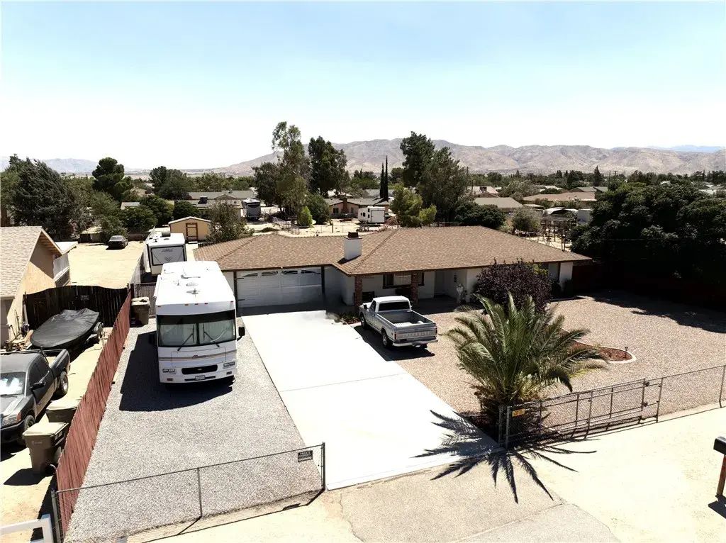 8197 Sherborn Avenue, Hesperia