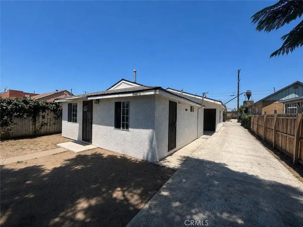 815 E 109th Street, Los Angeles