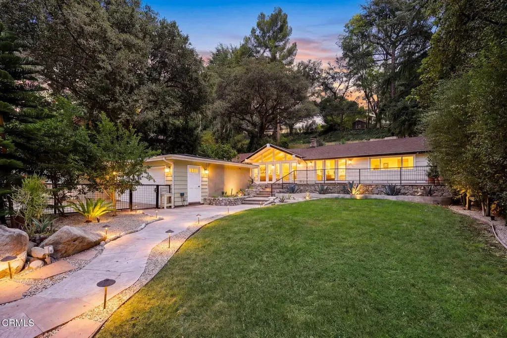 5220 Palm Drive, La Canada Flintridge