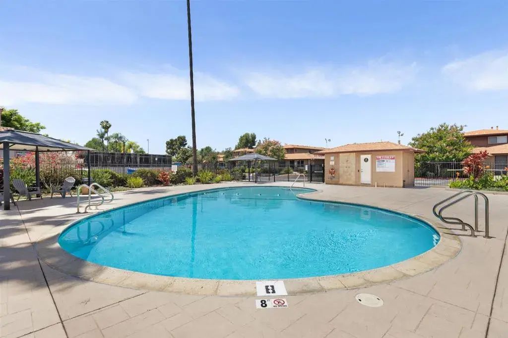 9733 Winter Gardens Boulevard 46, Lakeside