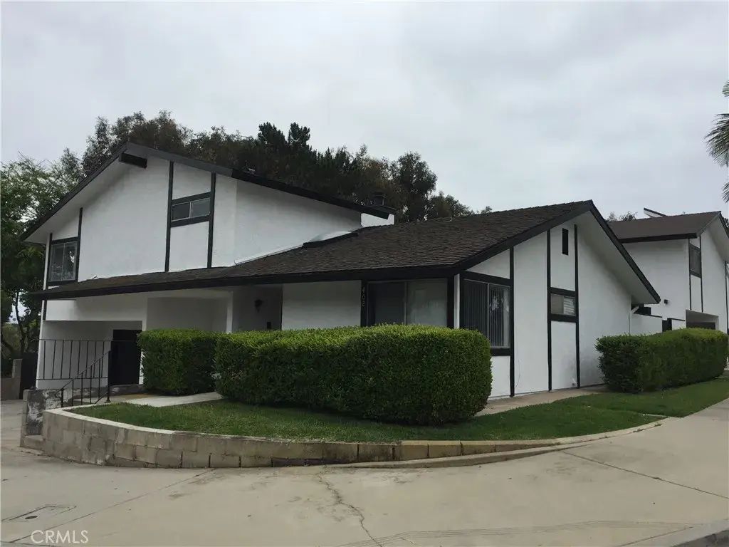 402 Detroit Avenue C, Huntington Beach