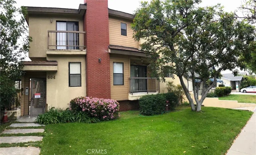 604 W Milford Street 2, Glendale
