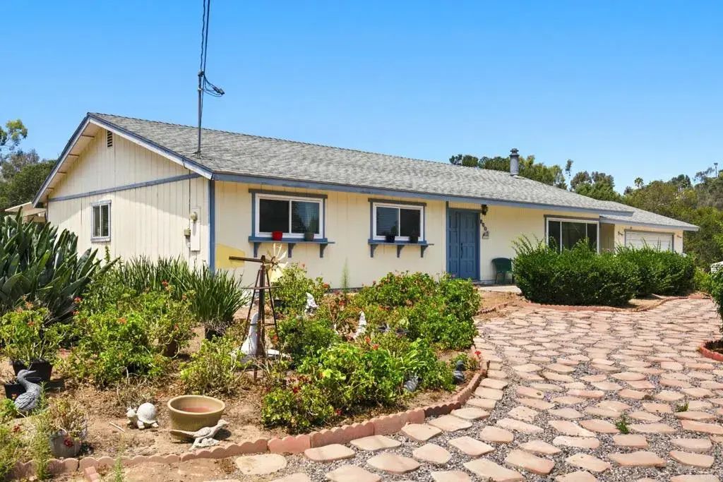 860 La Moree Road, San Marcos