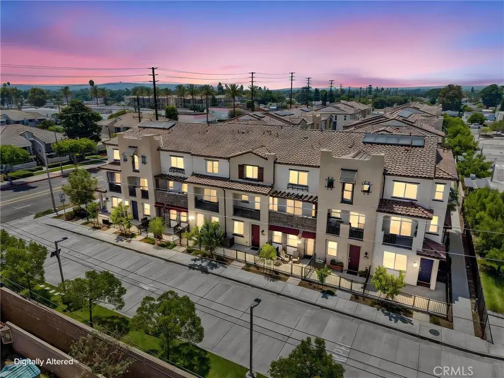 1112 Cardinal Way, Covina