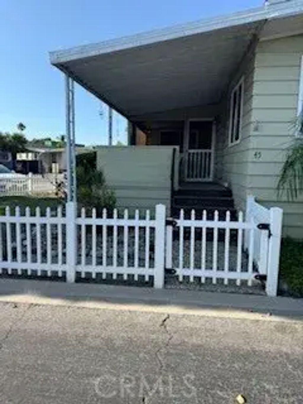 3595 Santa Fe 45, Long Beach