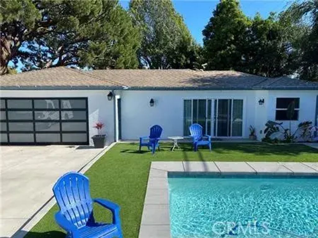 430 E Bixby Road A, Long Beach