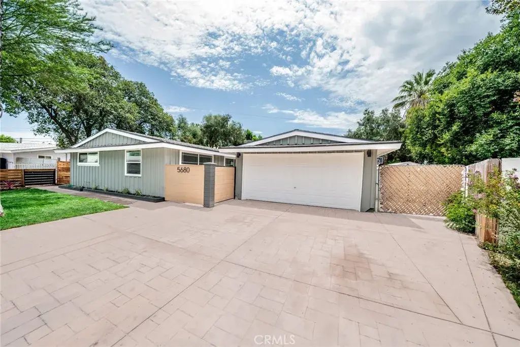 5680 Ensenada Way, Riverside