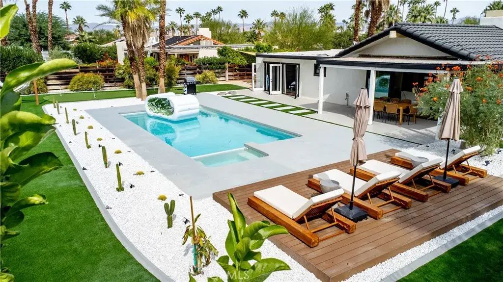 515 N Burton Way, Palm Springs