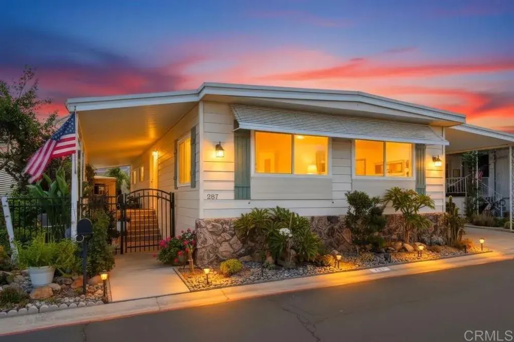 8301 Mission Gorge 287, Santee