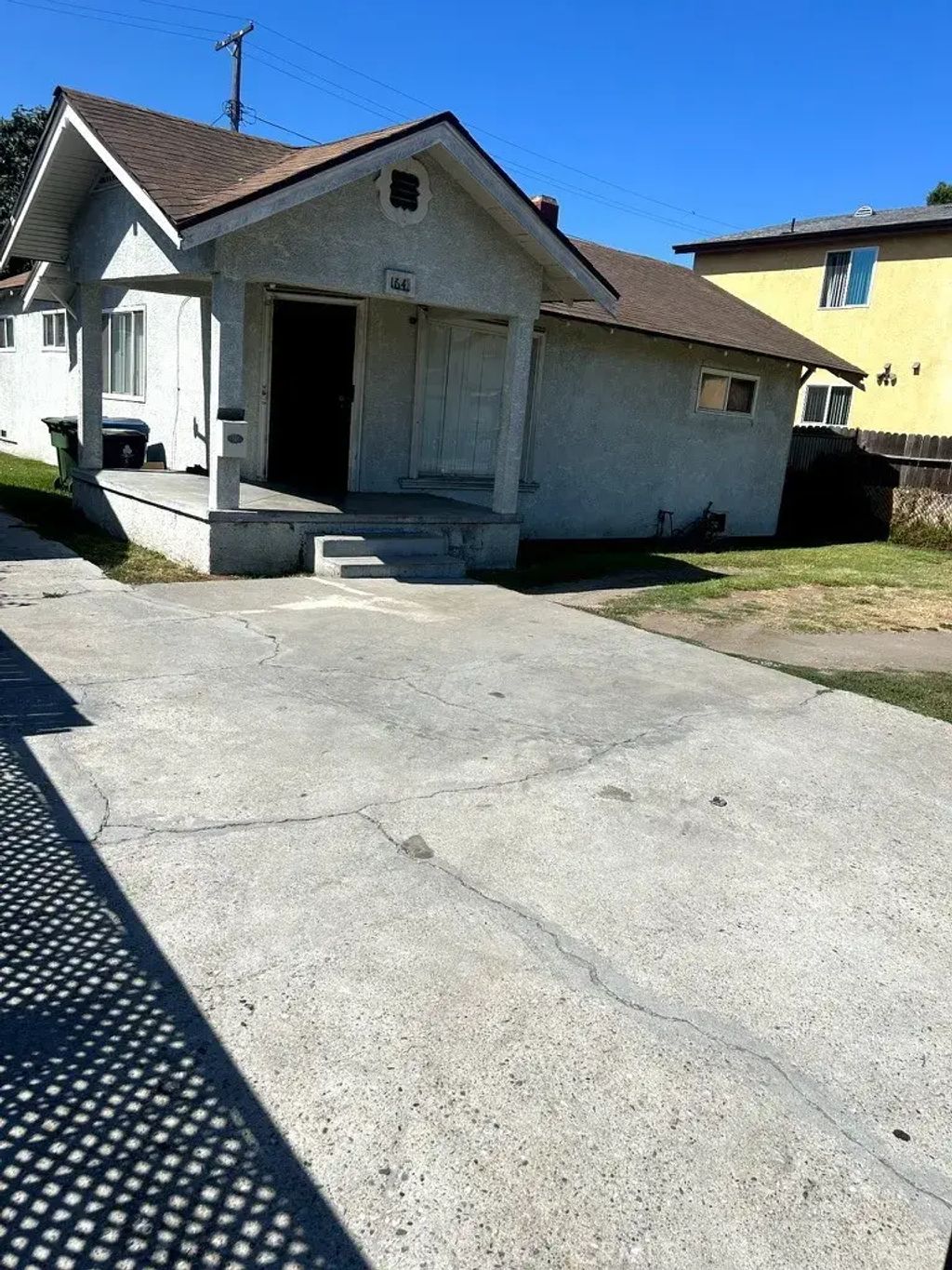 164 W 85th Place, Los Angeles