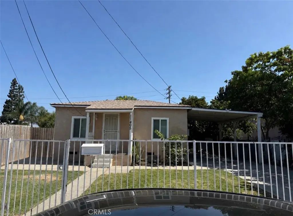 11405 Walnut, Whittier