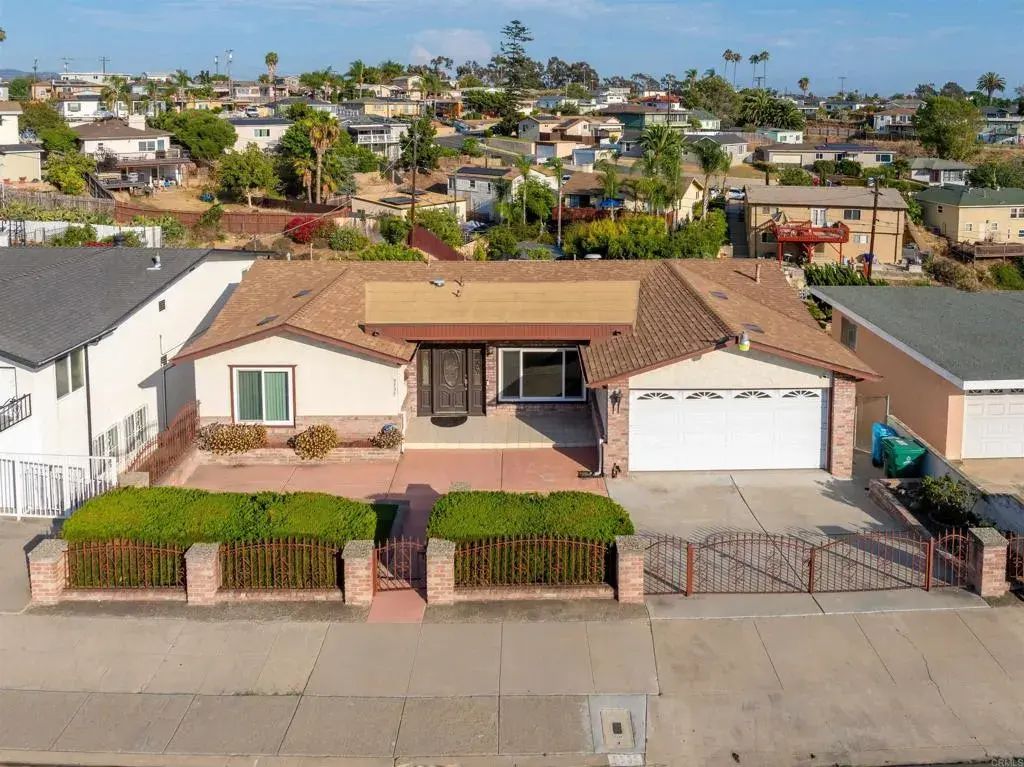 5535 San Mateo Drive, Valencia (VAL)