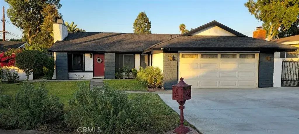 10135 Gunn, Whittier