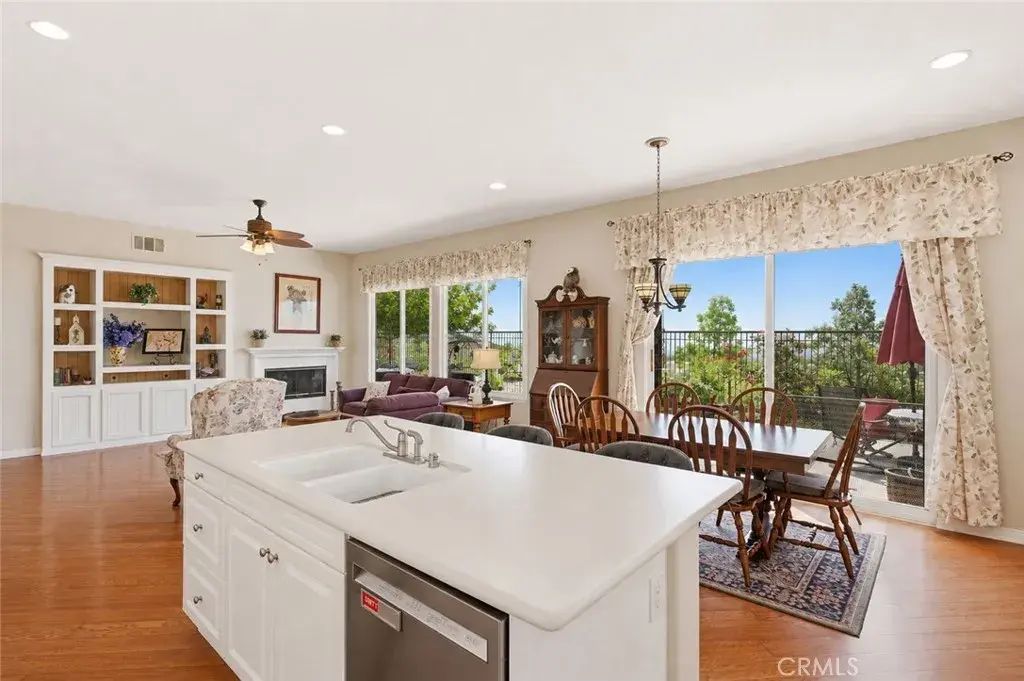 35777 Abelia Street, Murrieta