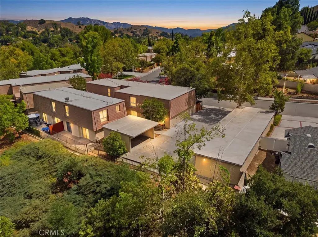 27511 Endeavor St, Agoura Hills