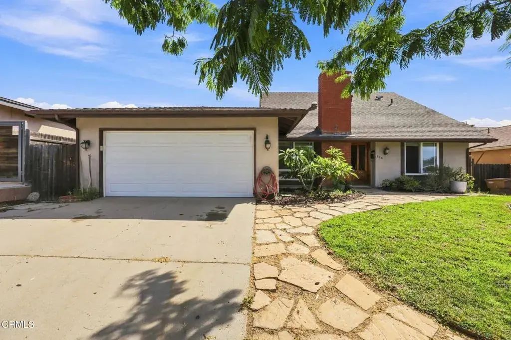 828 Burlington Avenue, Ventura