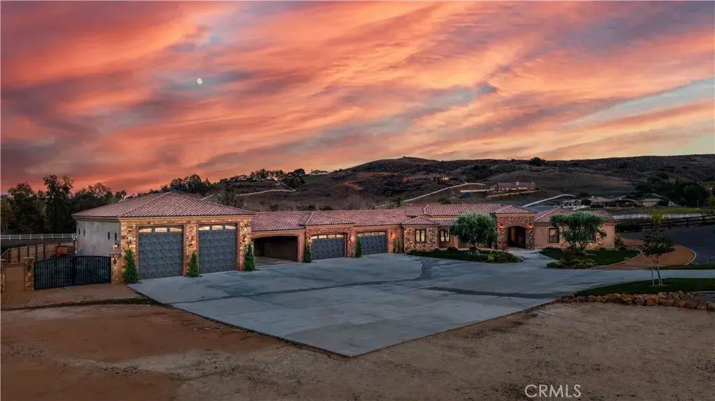 39760 Amber Court, Murrieta
