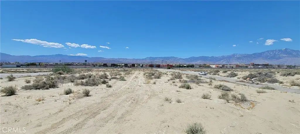 34335 Thomas, Thousand Palms