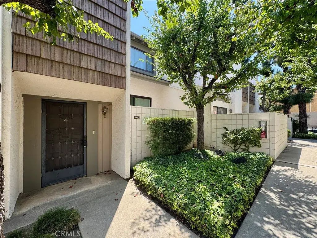 594 W Huntington C, Arcadia