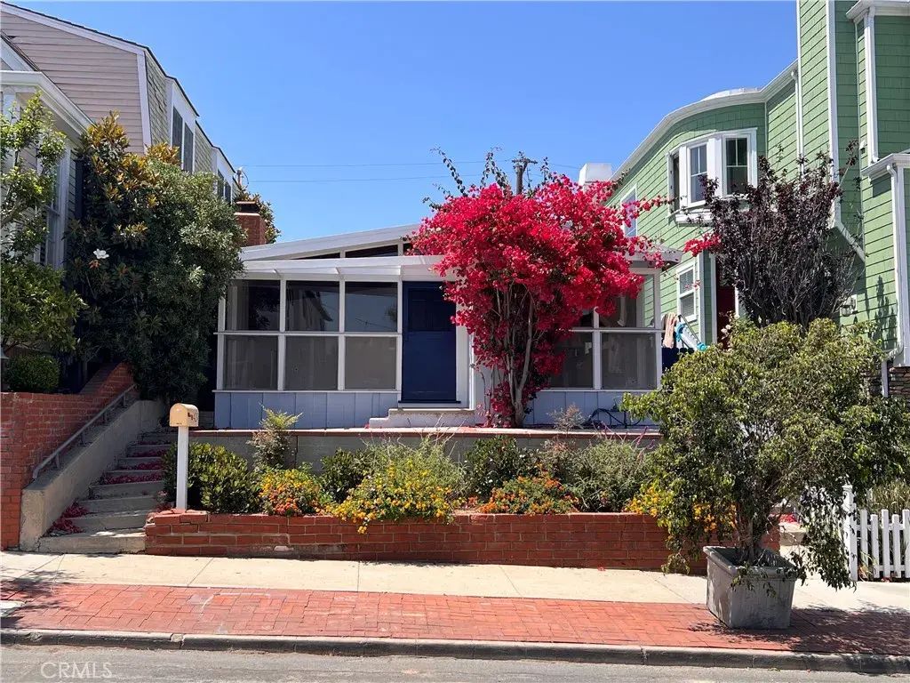 429 1st Street, Manhattan Beach