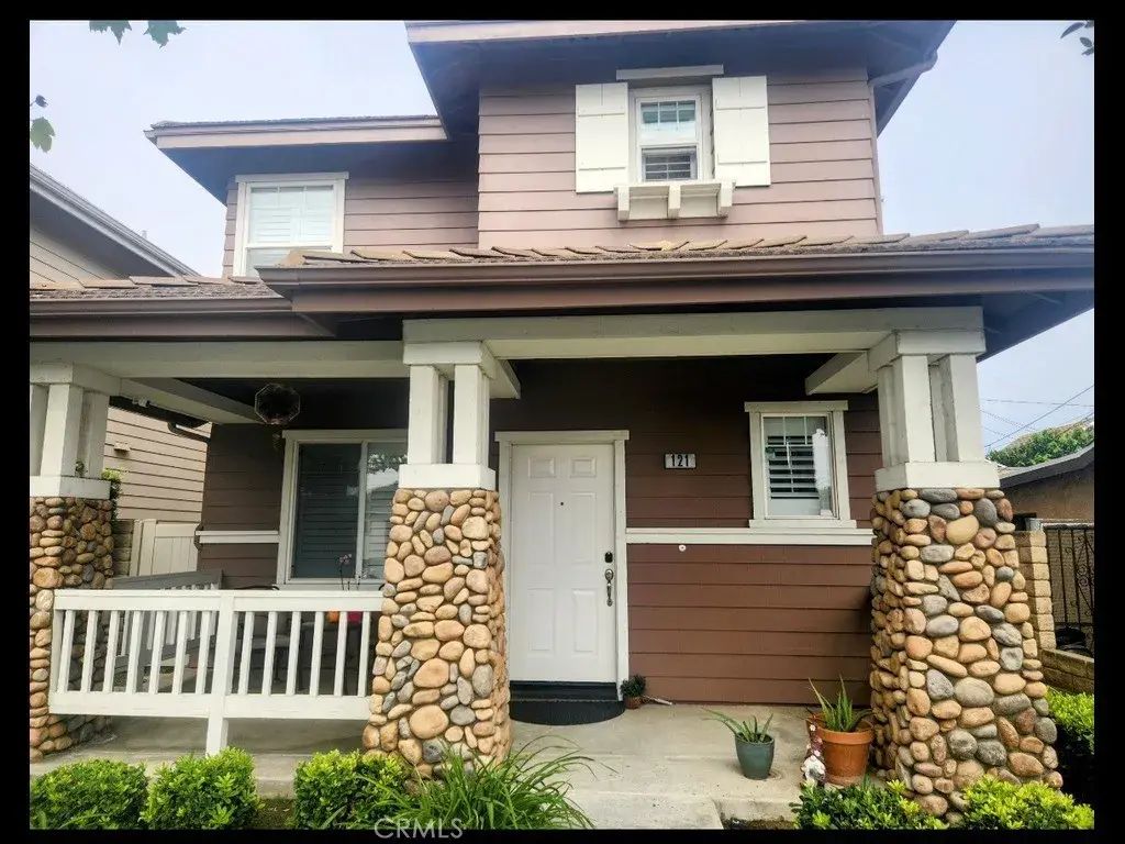 121 E C, Port Hueneme