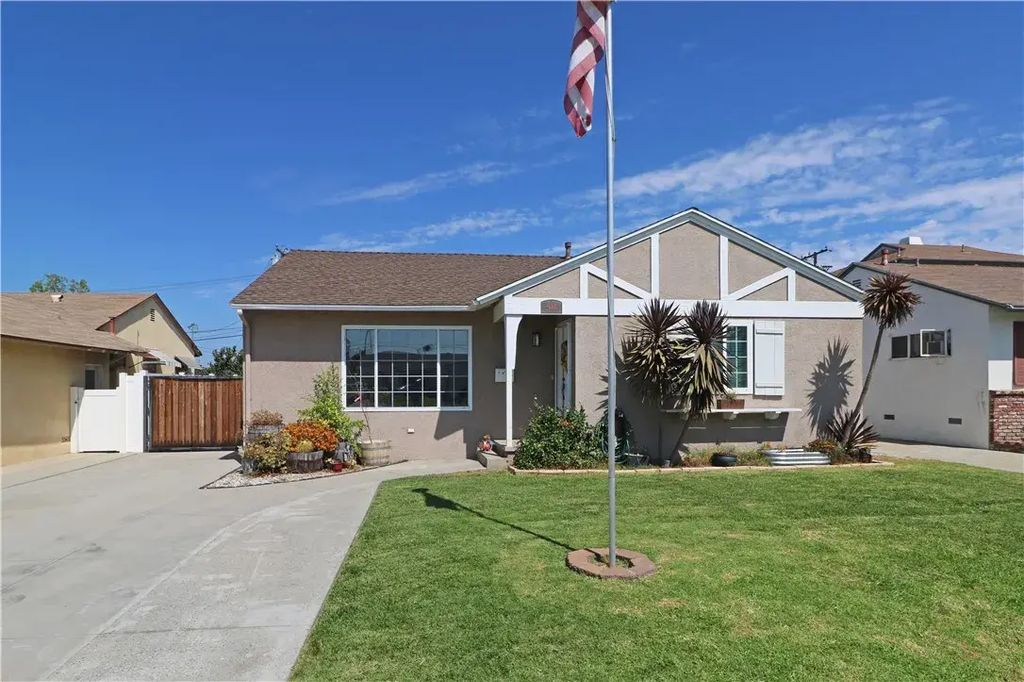 412 Catalpa, Brea