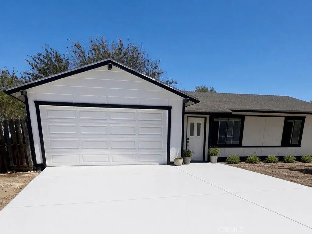 40754 179th East, Lancaster
