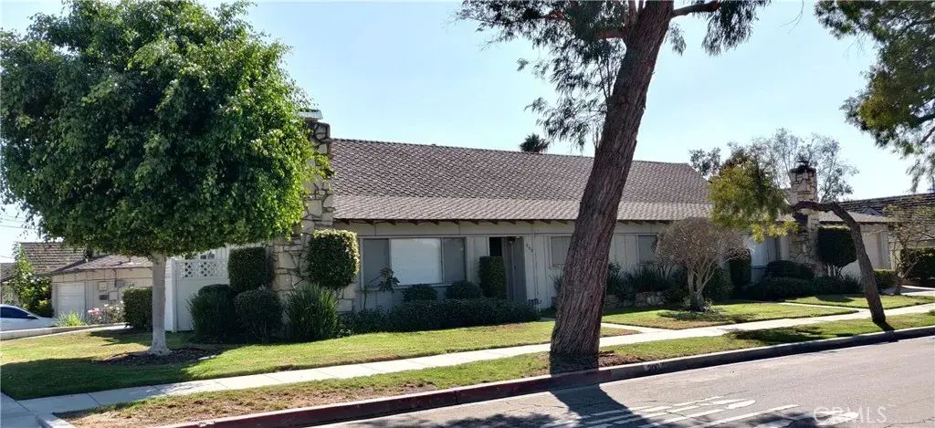 200 W 37th, Long Beach